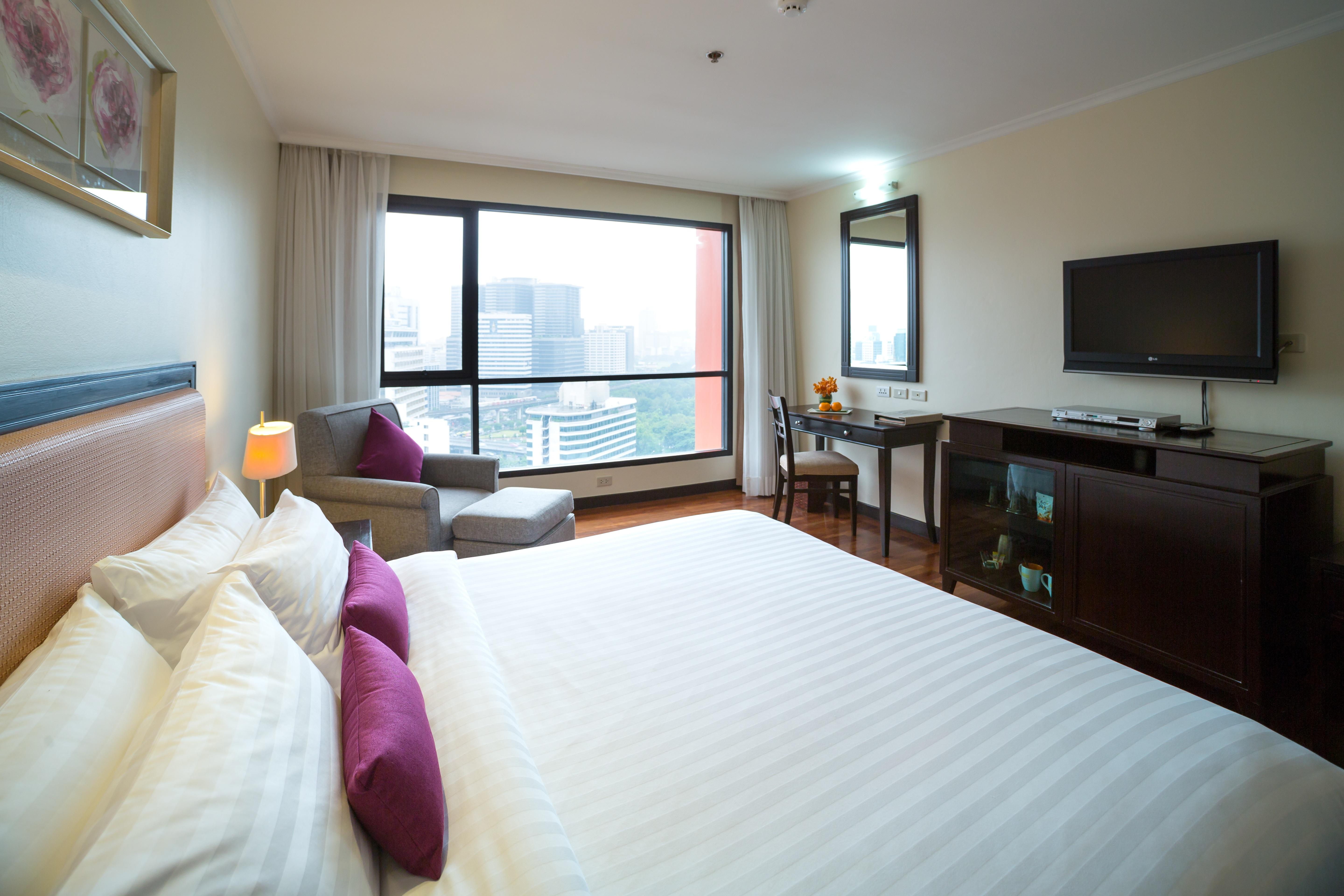 Bandara Suites Silom, Bangkok Exterior photo