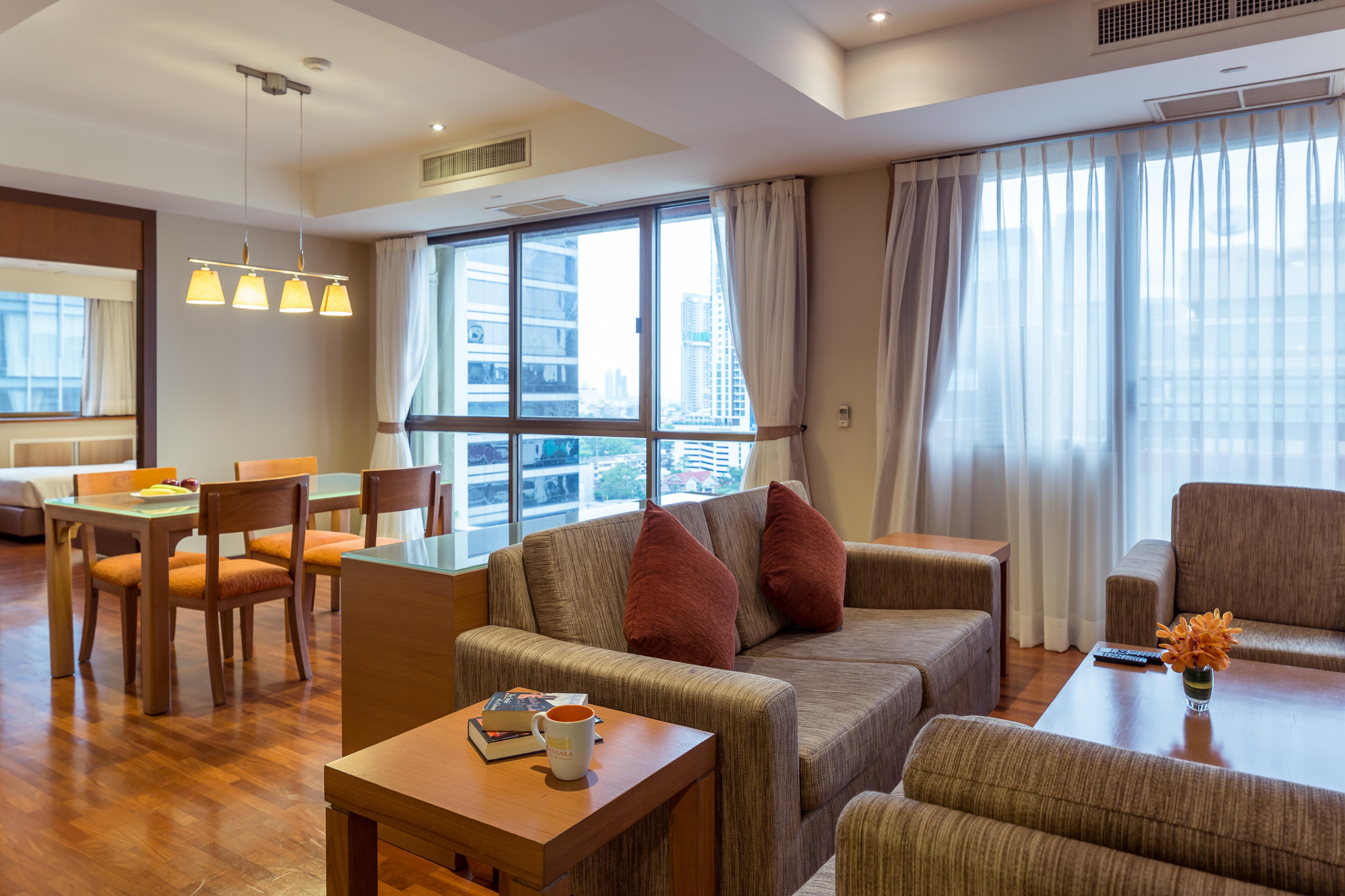 Bandara Suites Silom, Bangkok Exterior photo