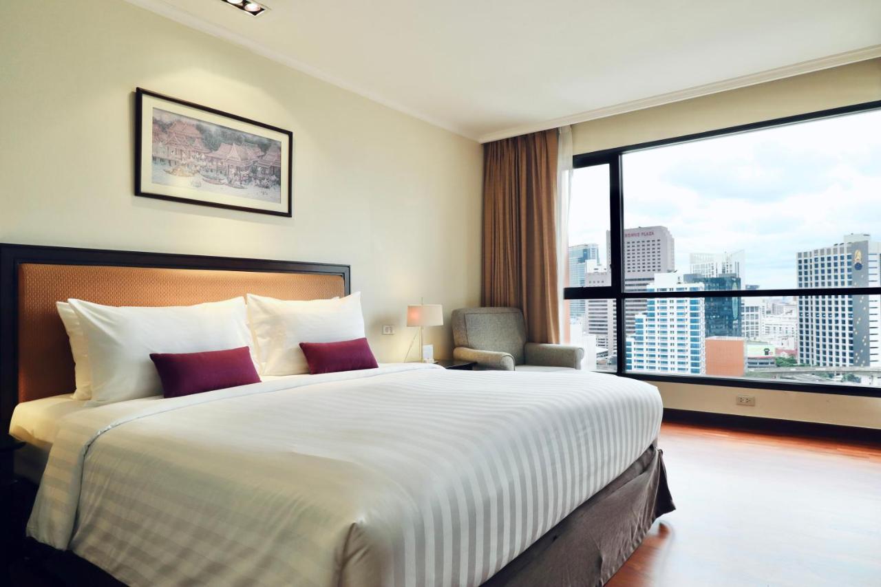 Bandara Suites Silom, Bangkok Exterior photo