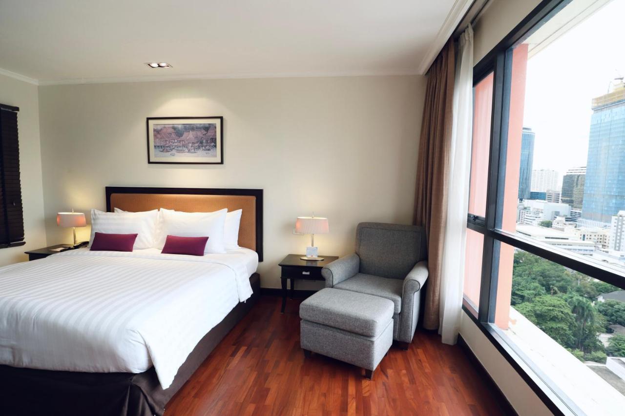 Bandara Suites Silom, Bangkok Exterior photo
