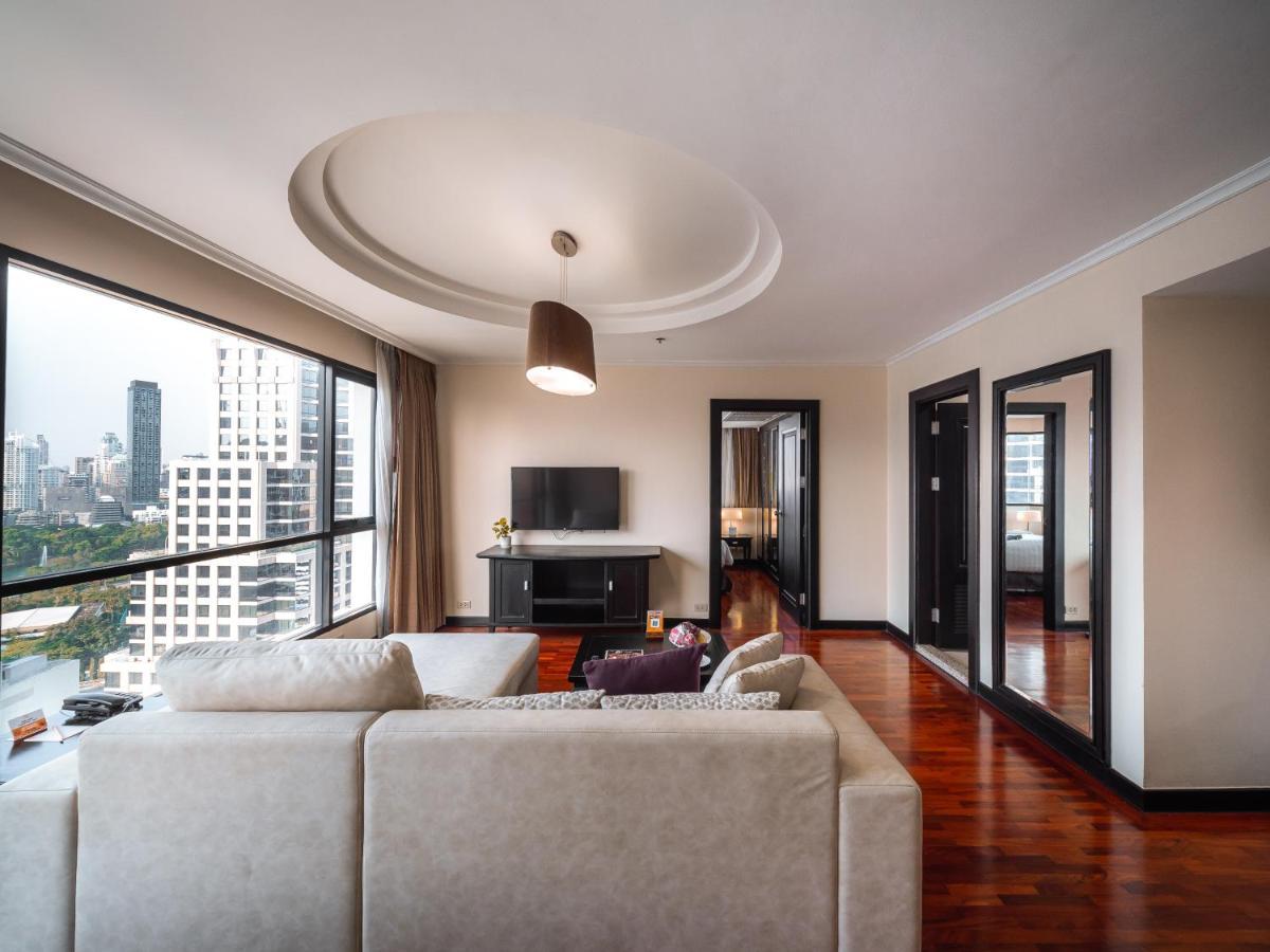 Bandara Suites Silom, Bangkok Exterior photo